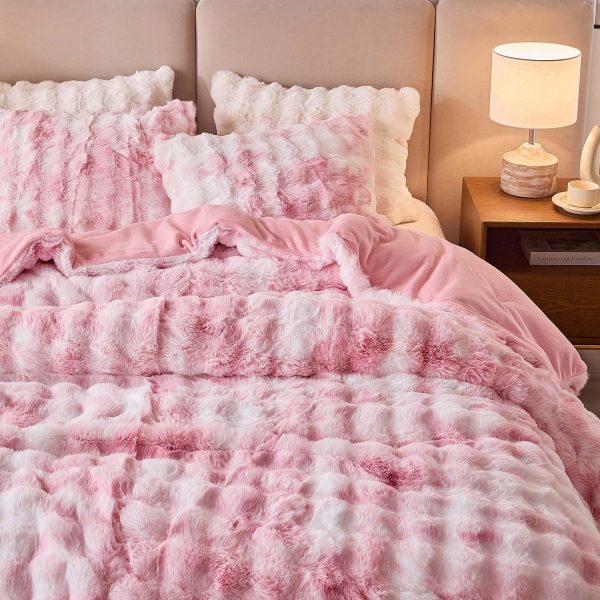 Pink tie-dye plush duvet cover set