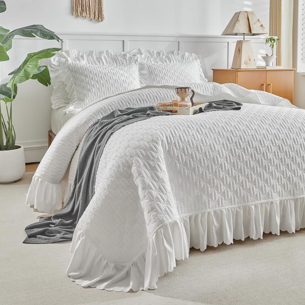 Grey ruffled quilted duvet set