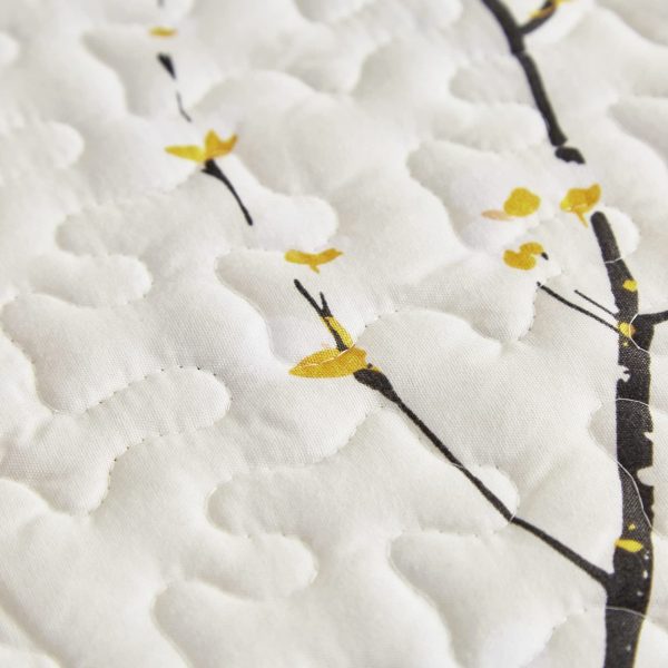 Delicate branch and yellow bud print duvet cover set