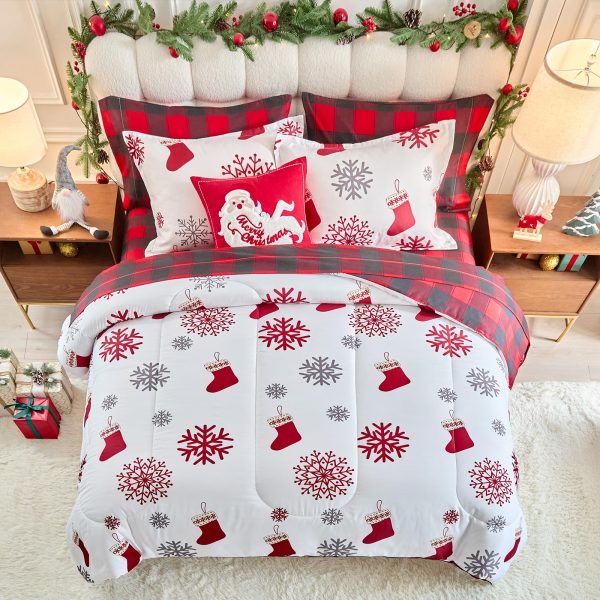 Snowflake Red Truck and Printed Christmas Quilt Set